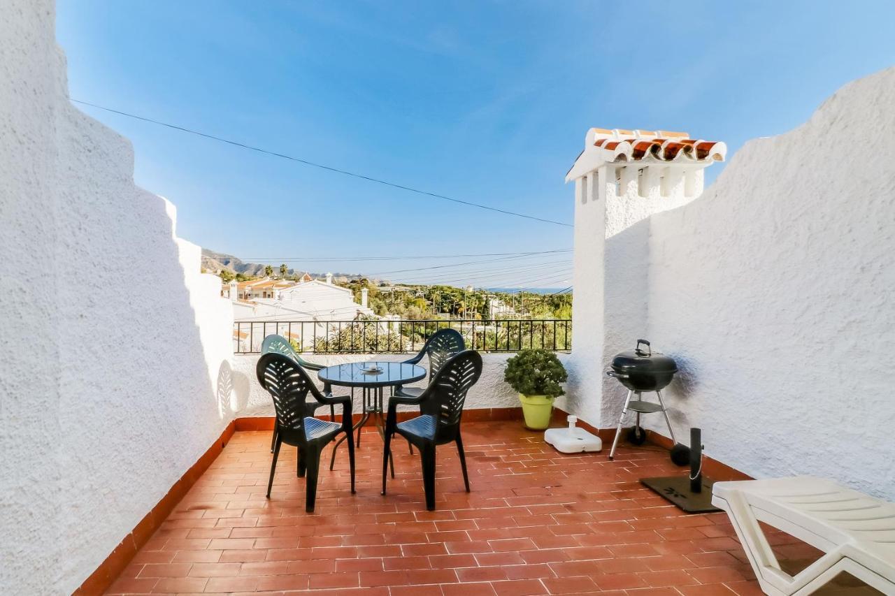 Capistrano Village, 1 Bedroom + Free Wi-Fi Nerja Exterior photo